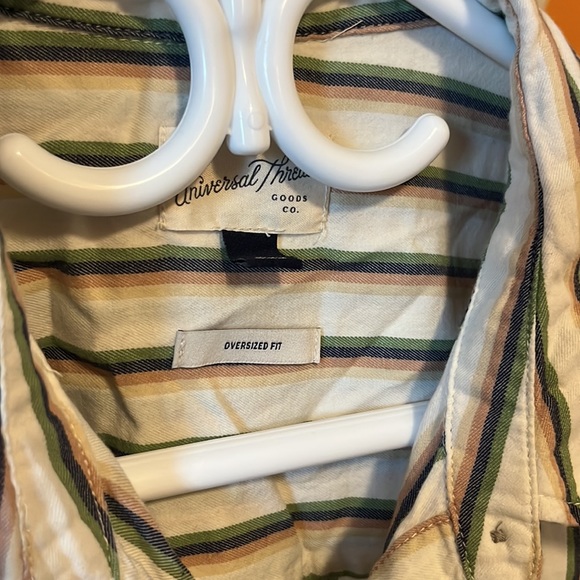 Button down shirt over sized - Picture 2 of 2